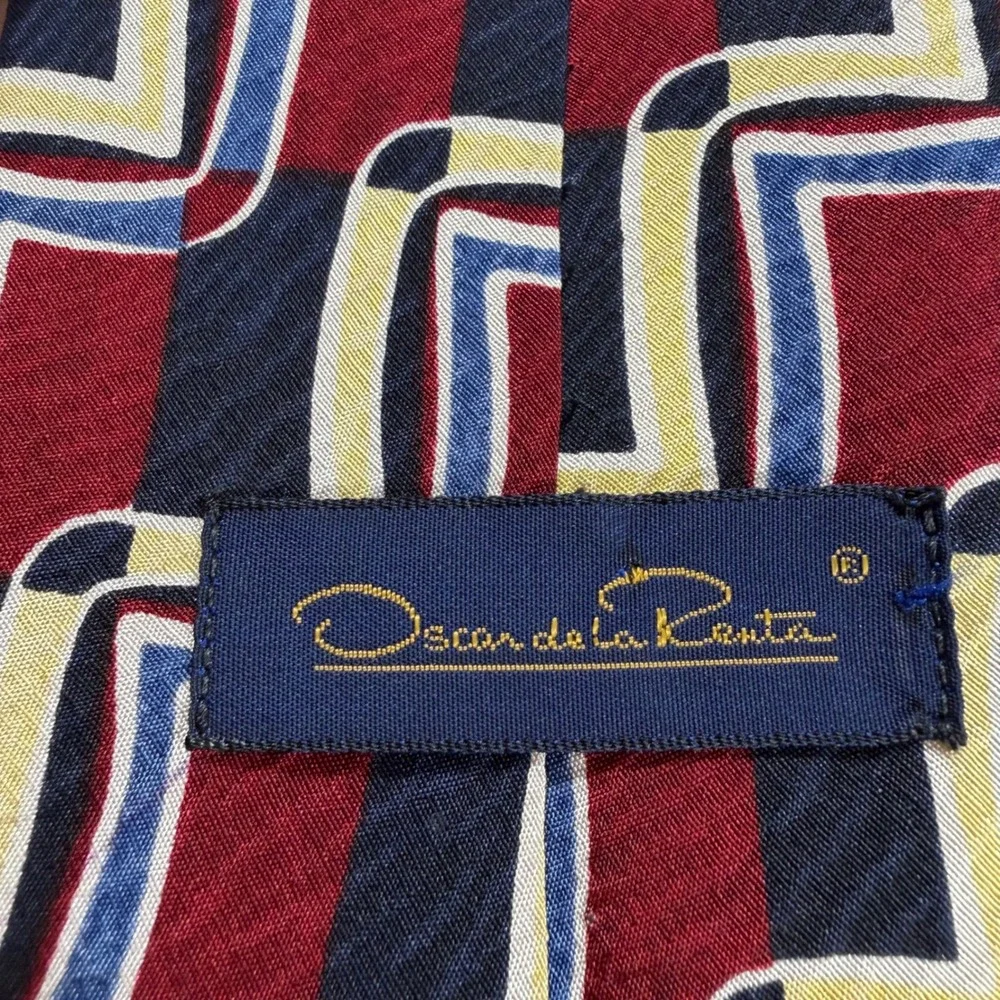 Vintage Oscar de la Renta Men's 100% Silk Tie Geometric Burgundy Navy Yellow USA